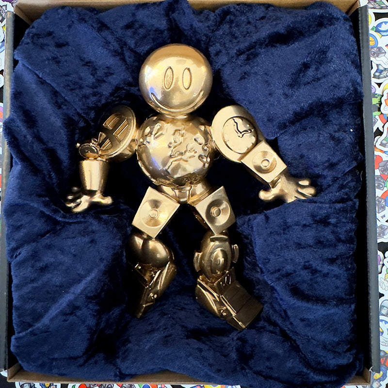 Pezman - Golden Statuette