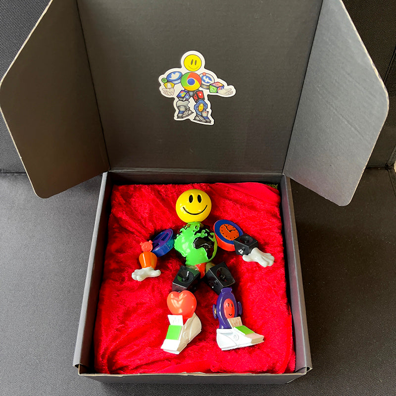 Pezman in packaging foam and box